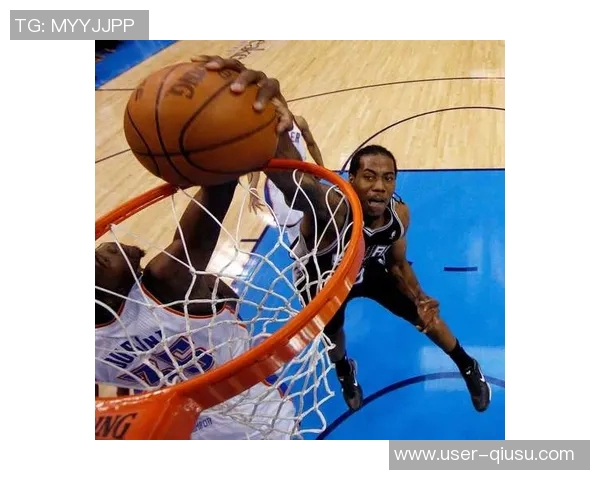 莱昂纳德下半场未首发巴图姆替补出场引发热议 莱昂纳德下半场未首发巴图姆替补出场引发热议